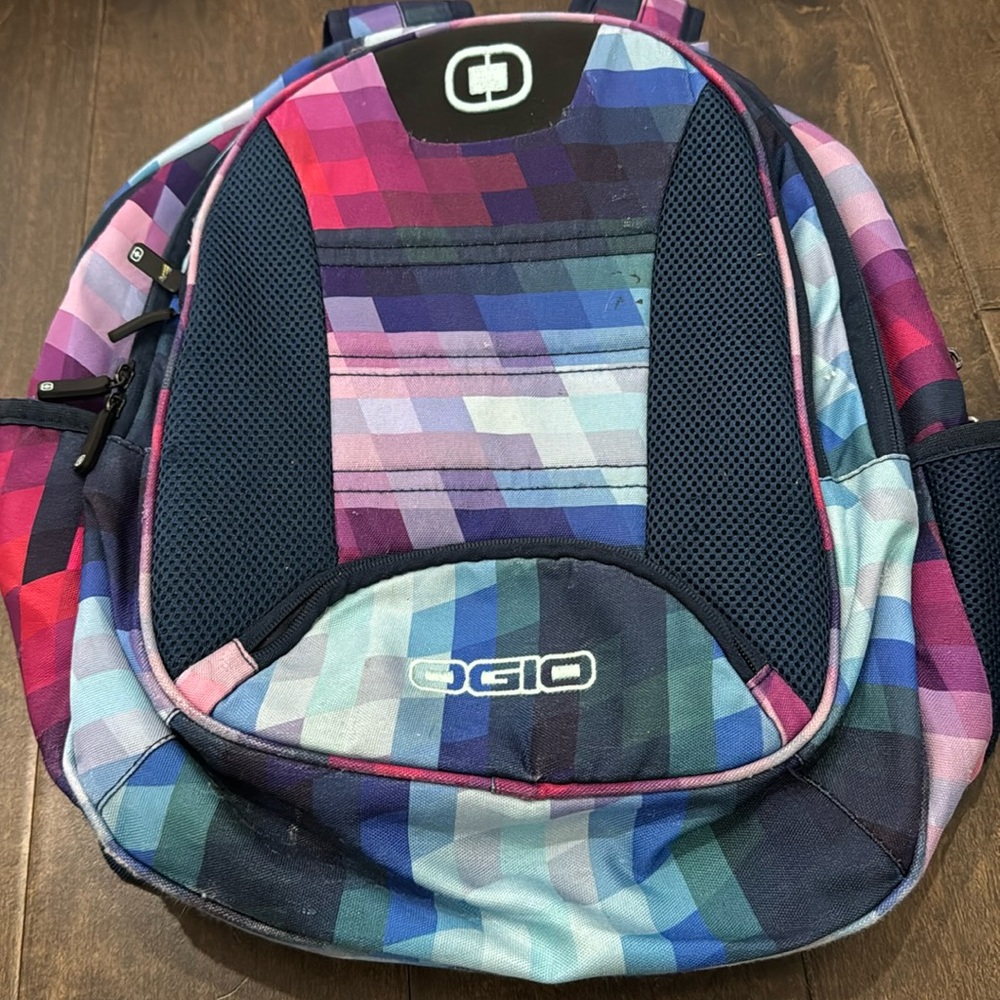 OGIO Bullion 17" Computer Laptop Backpack Multicolor Travel Bag Used See Tears